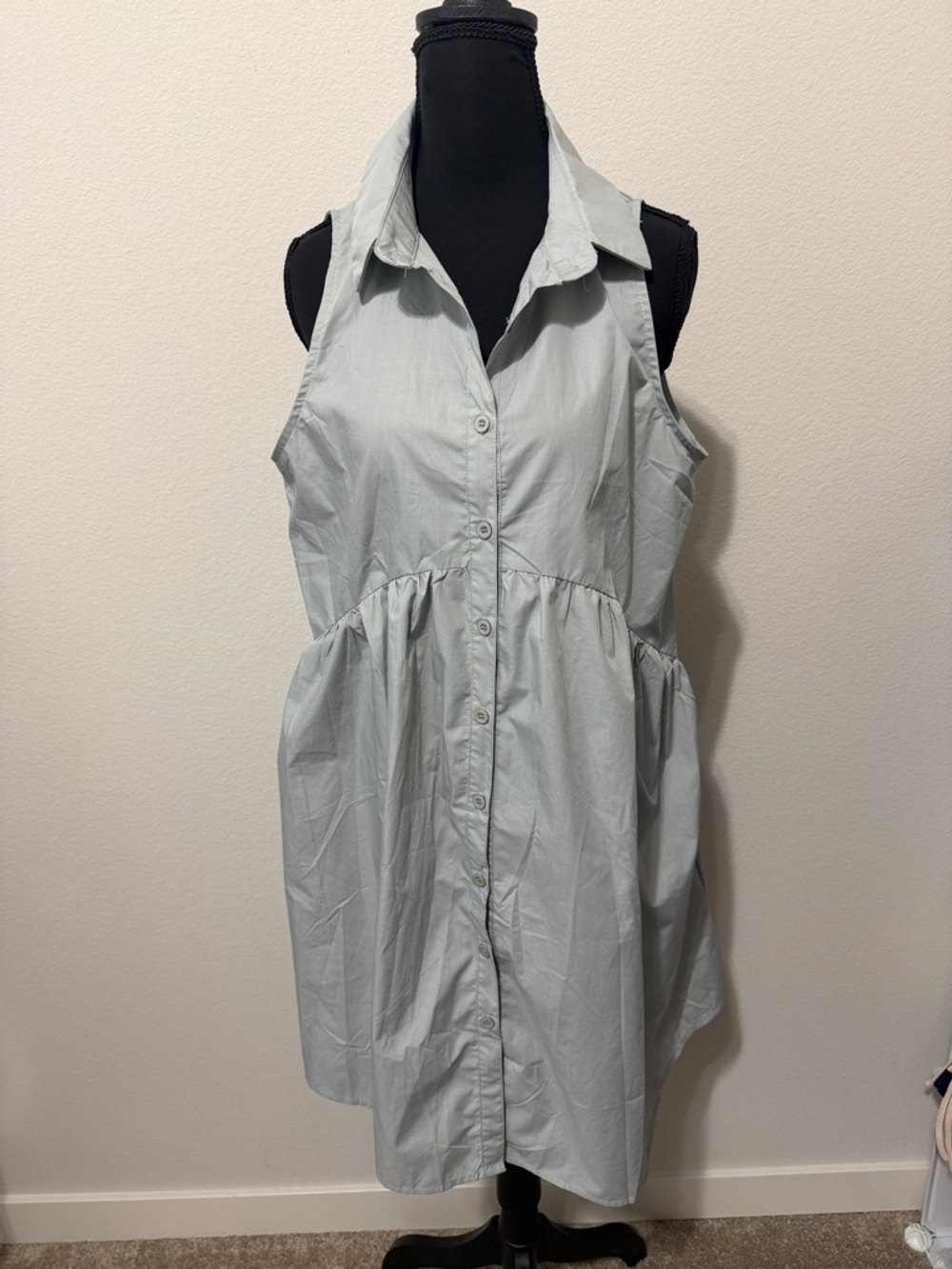 Sleeveless Light Blue Button-Front Women's Dress
